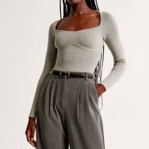 Abercrombie & Fitch Sweetheart Bodice Sweater Bodysuit – Grey (S)